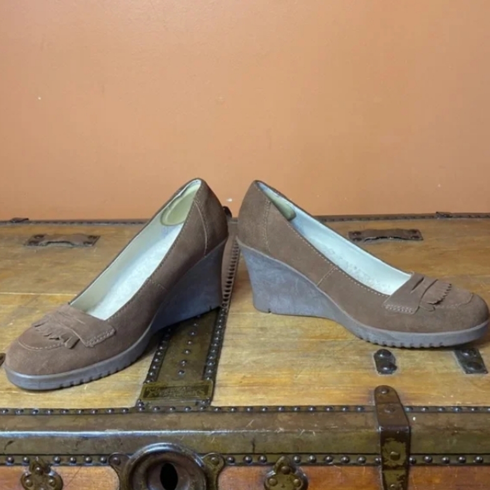 Wedges - Picture 4 of 4